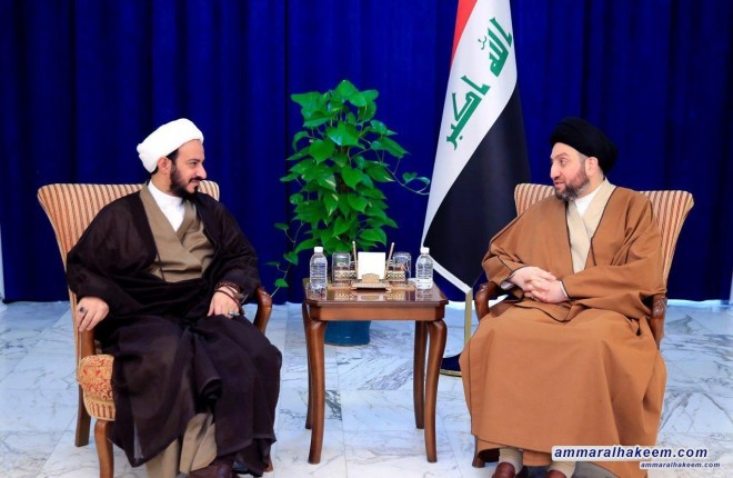 السيد عمار الحكيم يؤكد خلال لقائه الشيخ الساعدي على ضرورة تشريع القوانين المهمة
