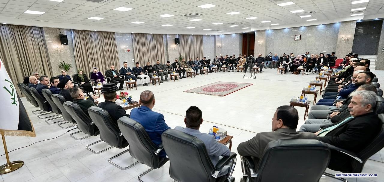 سەماحەتی حەكیم بانگەشە بۆ فراونكردنی پەیوەندی پێكهاتە عێراقییەكان لەگەڵ وڵاتانی دەوروبەر و جیهان دەكات بۆ ئەوەی بەرژەوەندی عێراق بەدەست بێت