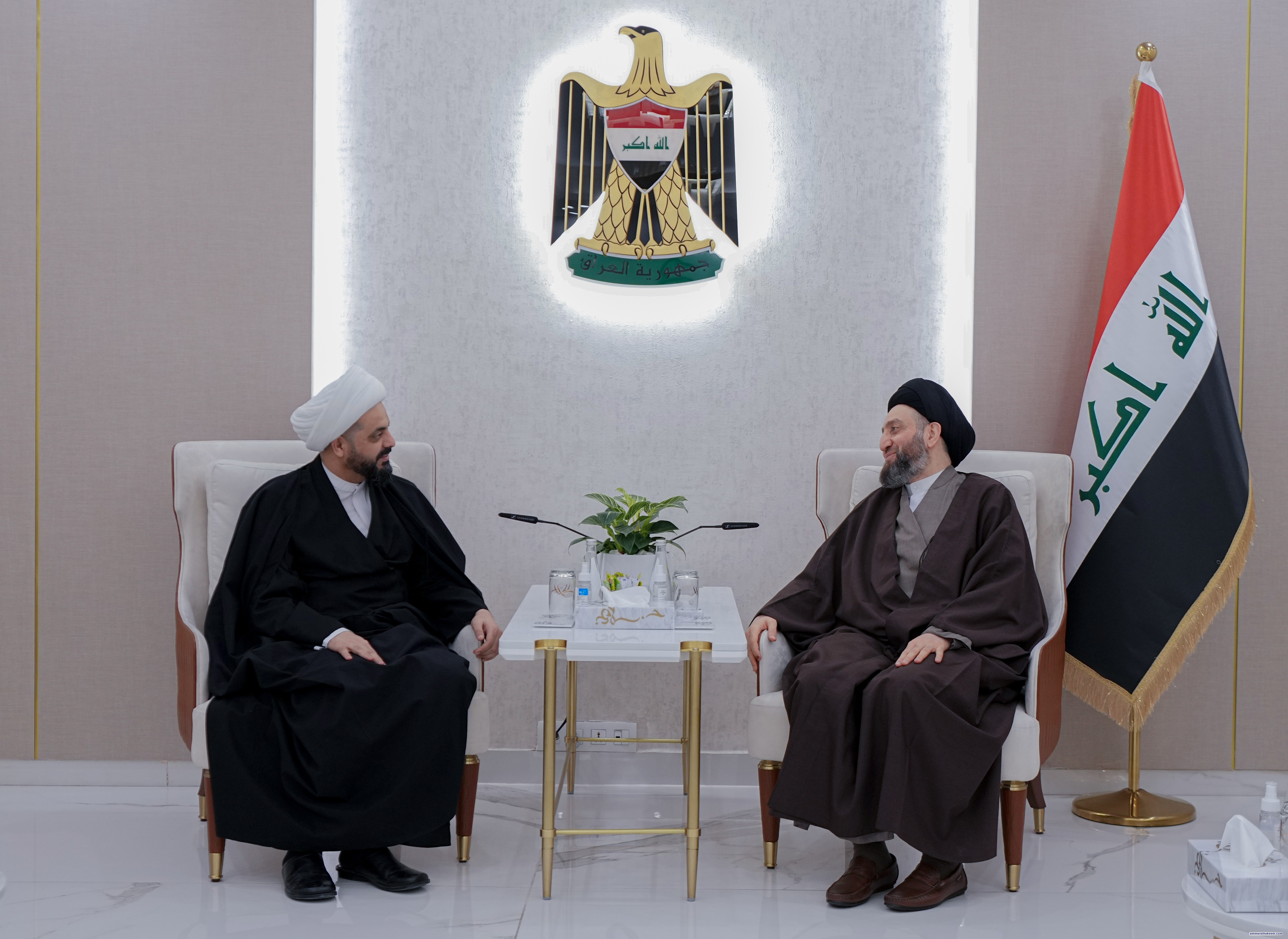 Sayyid Al-Hakeem calls for empowering competent, honest figures to run provinces