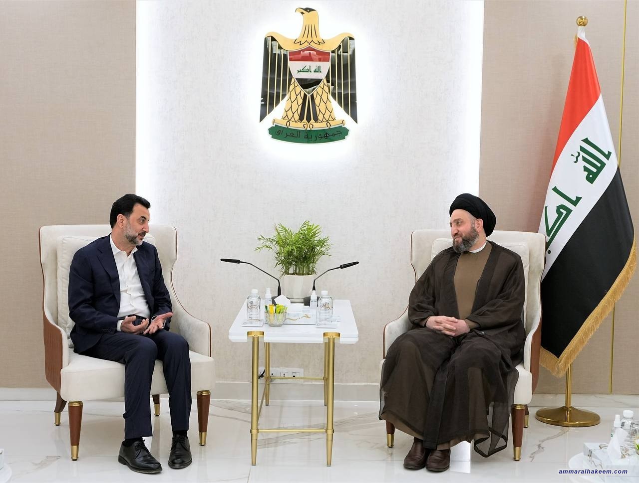 Sayyid Al-Hakeem meets Iqtidar Movement delegation headed by Abdul Hussein Abtan
