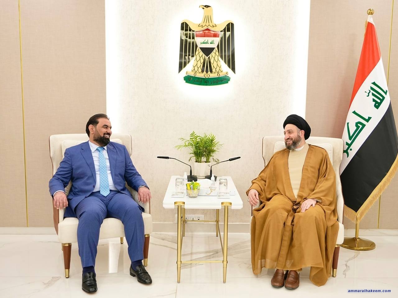 السيد الحكيم يدعو لاقرار قانون النفط والغاز