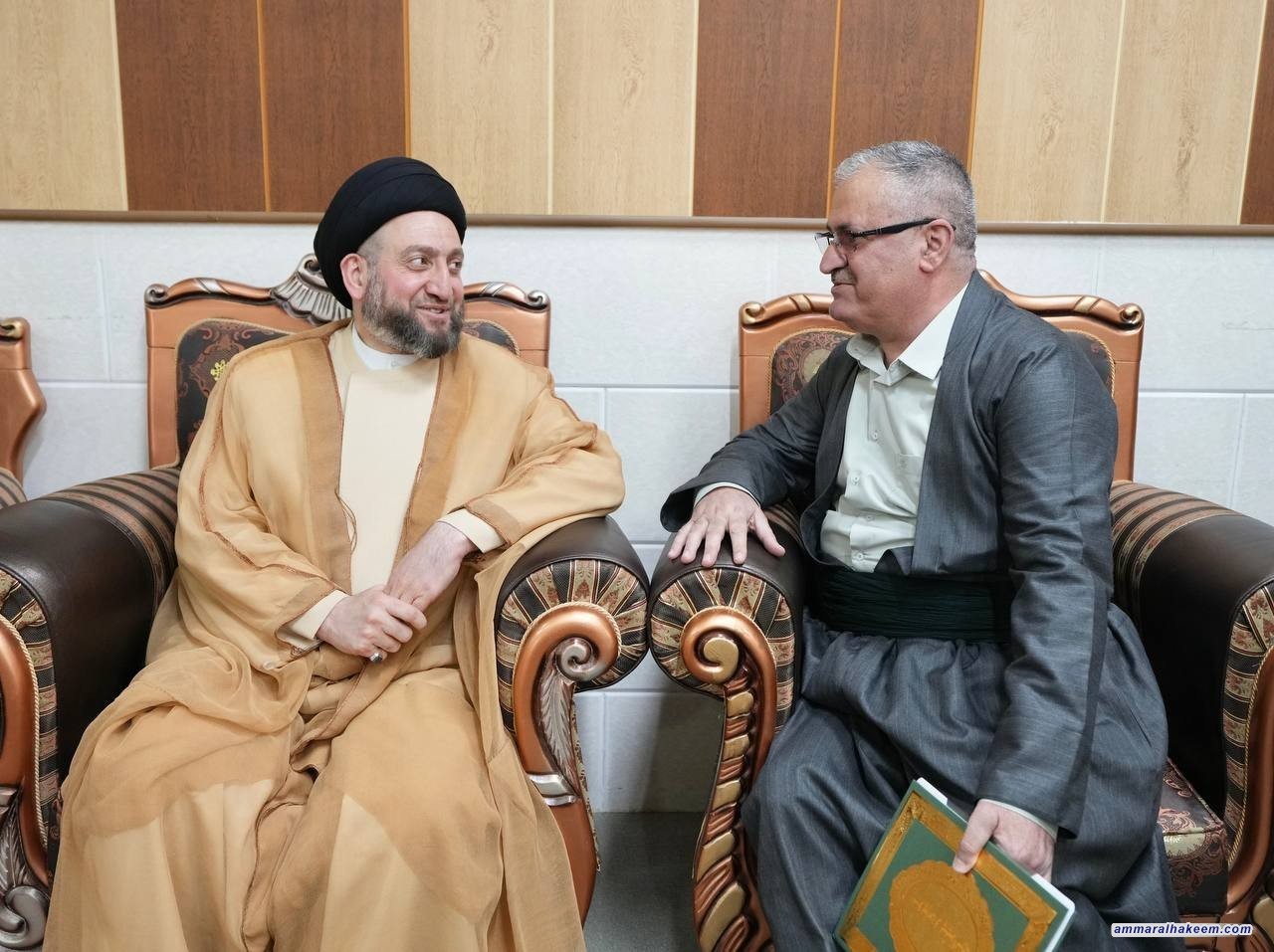 سەماحەتی حەكیم بانگەشە بۆ قۆستنەوەی هەمەچەشنی پێكهاتەكان دەكات بۆ ئەوەی عێراق بەهێز بنیات بنرێت