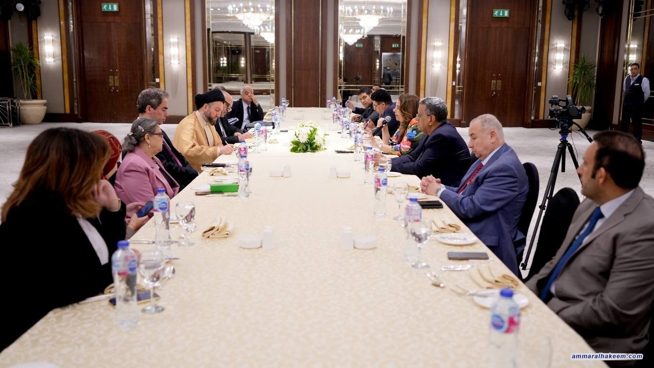 بەڕێز حەكیم : نەجەفی ئەشڕەف و ئەزهەری شەریف نوێنەرایەتی هێڵی ناوندگیری ئیسلامی دەكەن