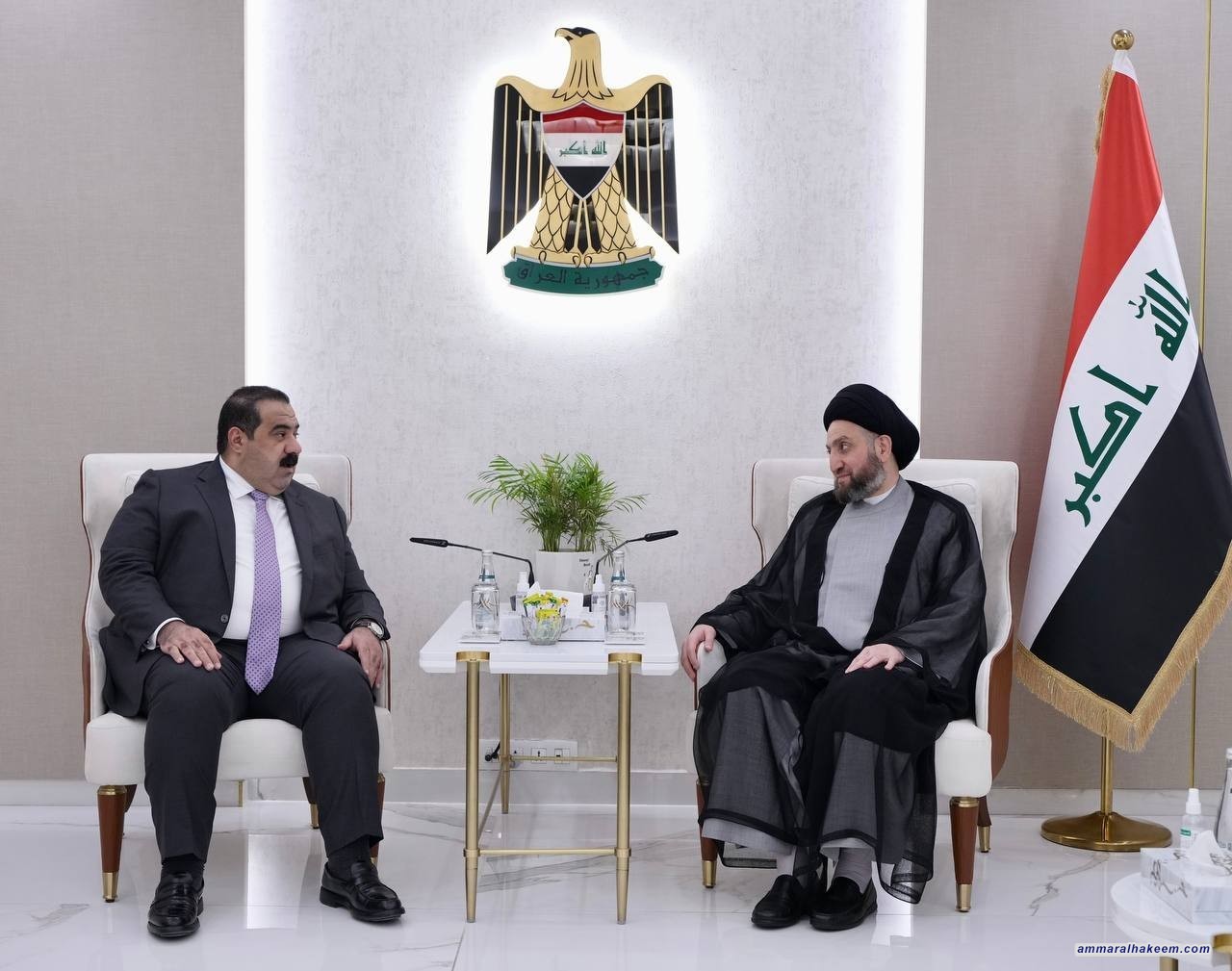 سەماحەتی حەكیم گرنگی بەرقەرار بوونی بودجە و دەستپێكردنی بڕیارە تەشریعییەكانی دیكە دووپات دەكاتەوە