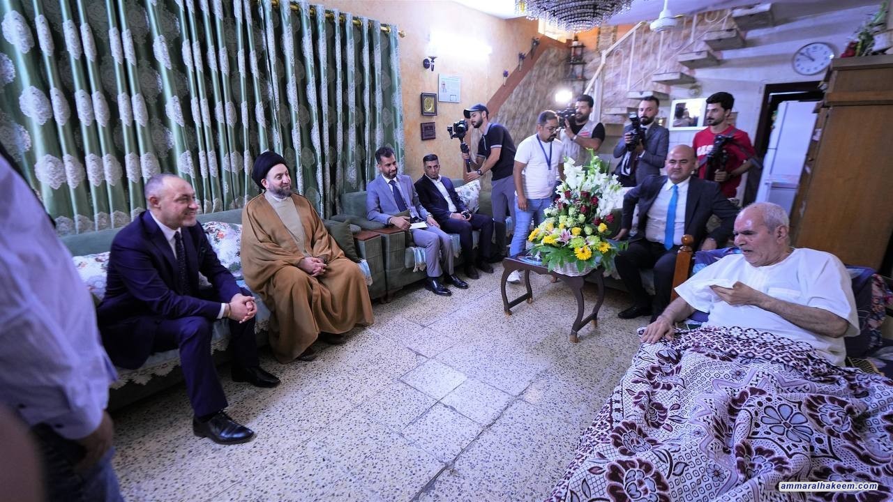 السيد الحكيم يزور أقدم مذيع في الوطن العربي