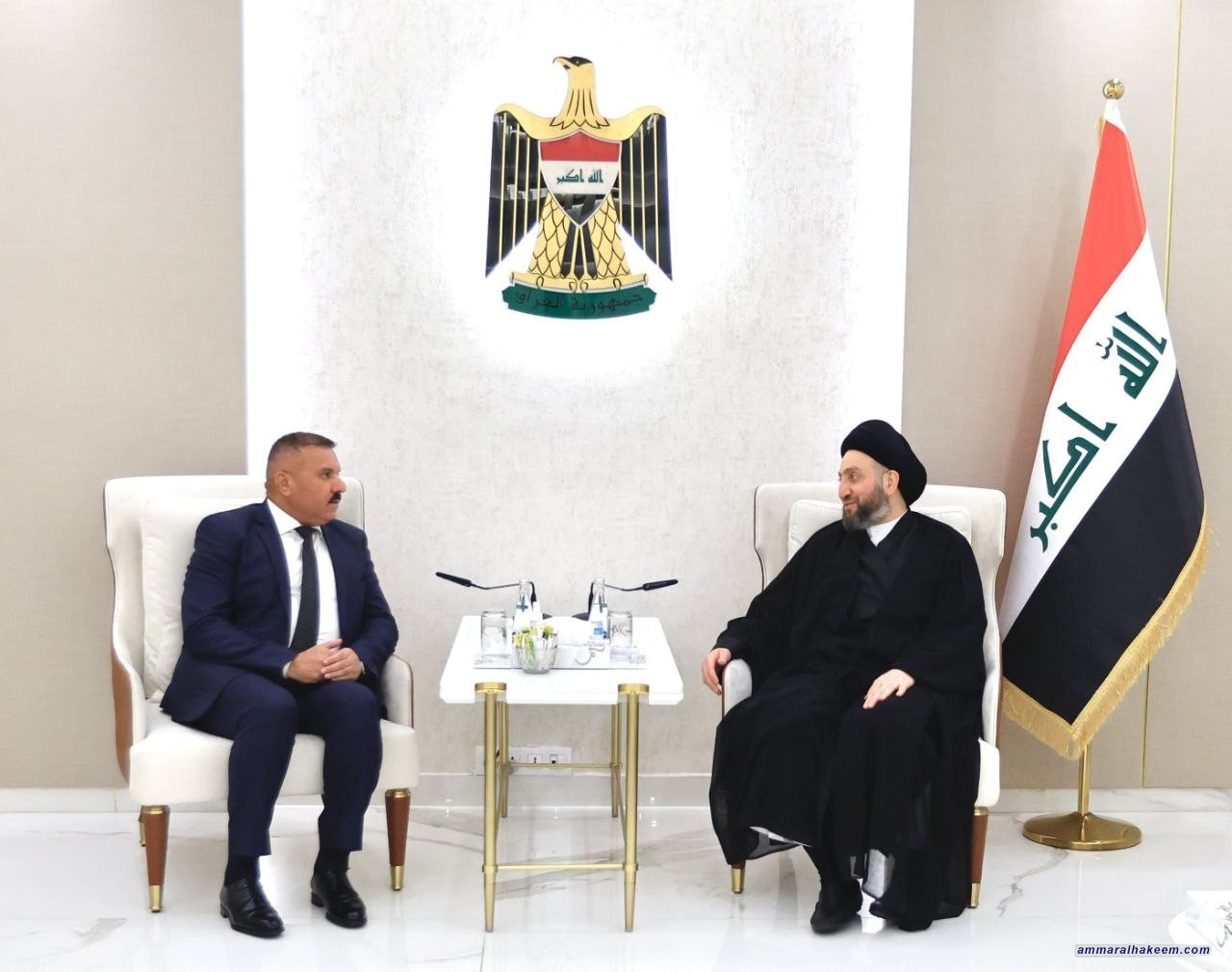 السيد الحكيم يناقش مع وزير الداخلية زيارة الاربعين واستعدادات الوزارة لاستلام الملف الامني