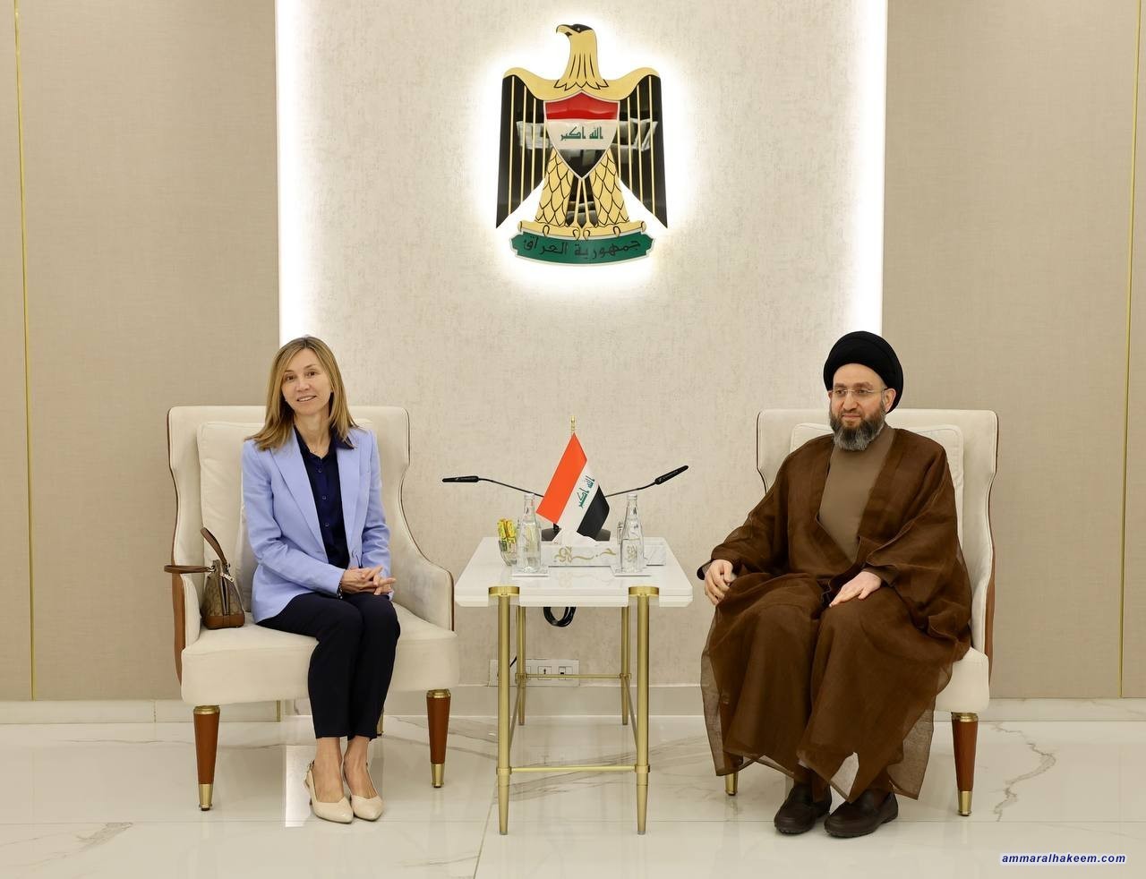 سەماحەتی حەكیم لەگەڵ باڵیۆزی ئیسپانی ڕووداوەكانی ناوچەكە تاوتوێ دەكات و داوا دەكات گەورەترین كۆمپانیاكانی ئیسپانیا  لە عێراق ئامادەبن