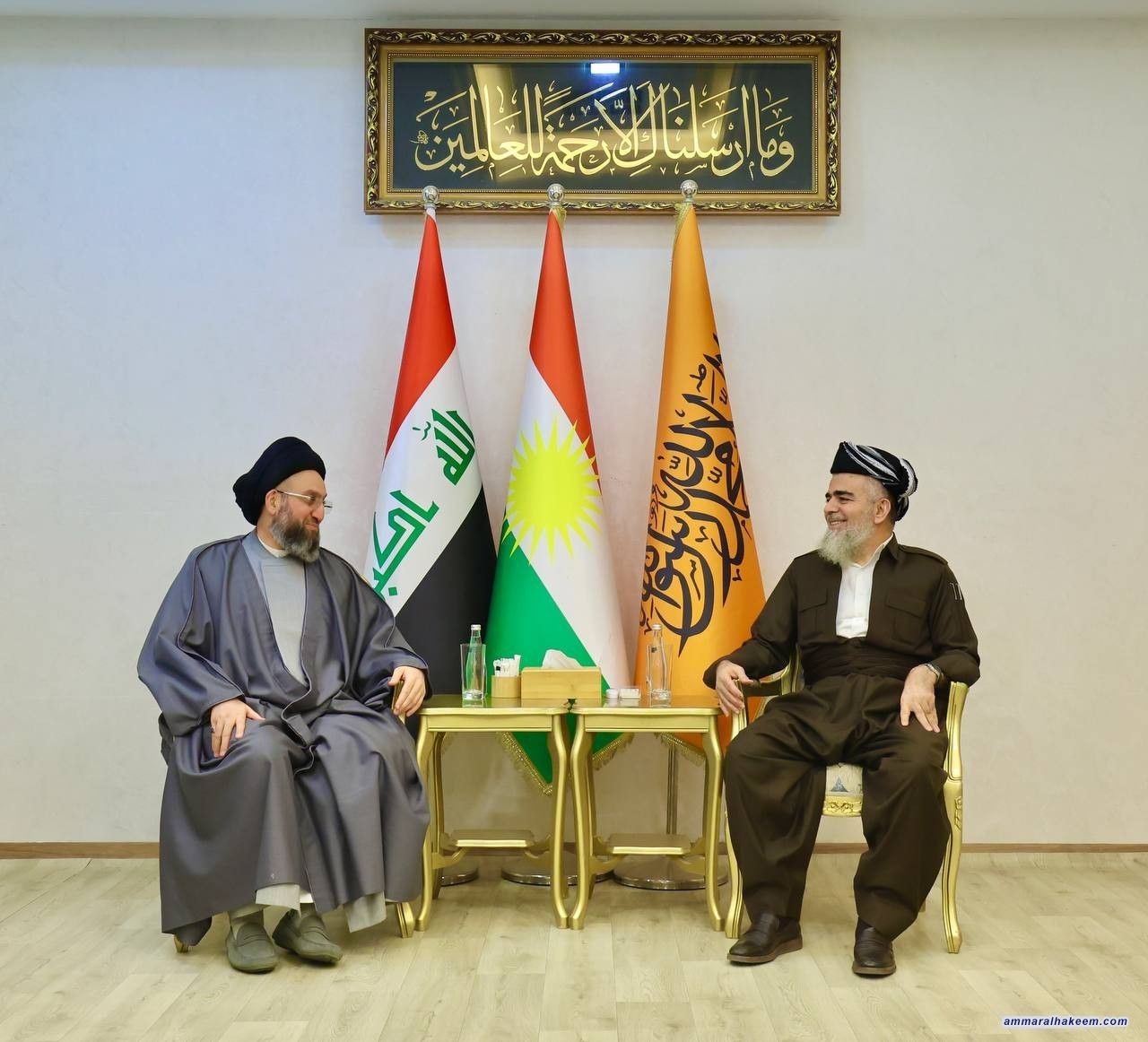 سەماحەتی حەكیم  چاوی بە بە باپیر دەكەوێت و بانگەواز بۆ هەڵوێستێكی ئیسلامی یەكگرتوو بەرامبەر شەڕی زاڵمانەی بەرامبەر فەلەستین و لوبنان دەكات