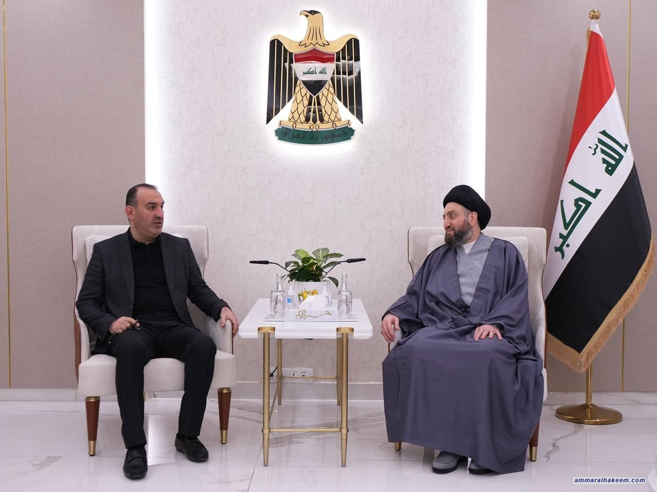 السيد الحكيم يدين الضربات التي استهدفت قيادات في الحشد الشعبي ويحذر من تبعاتها على امن المنطقة