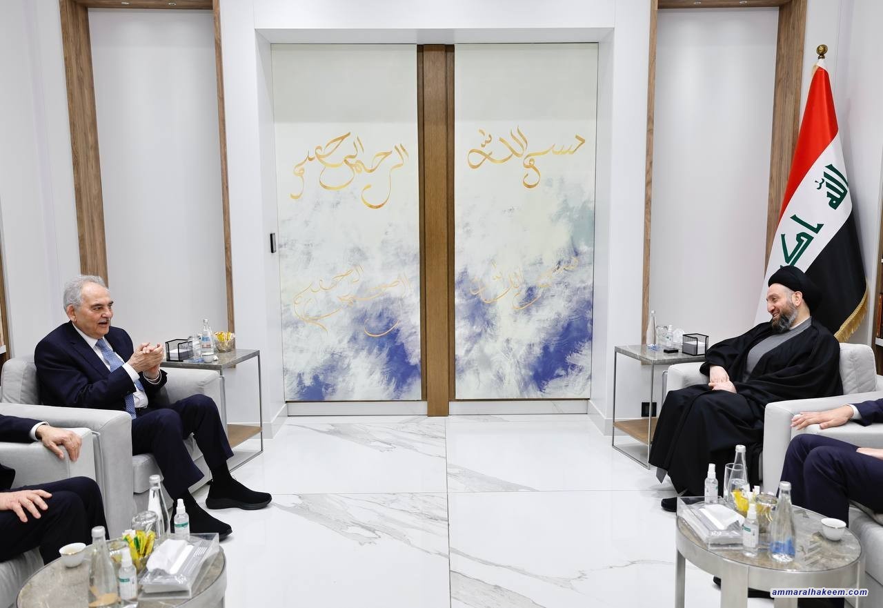 سەماحەتی حەكیم چاوی بەگروپی سەلام بەسەرۆكایەتی سەمیر ئەلحەبایشە دەكەوێت