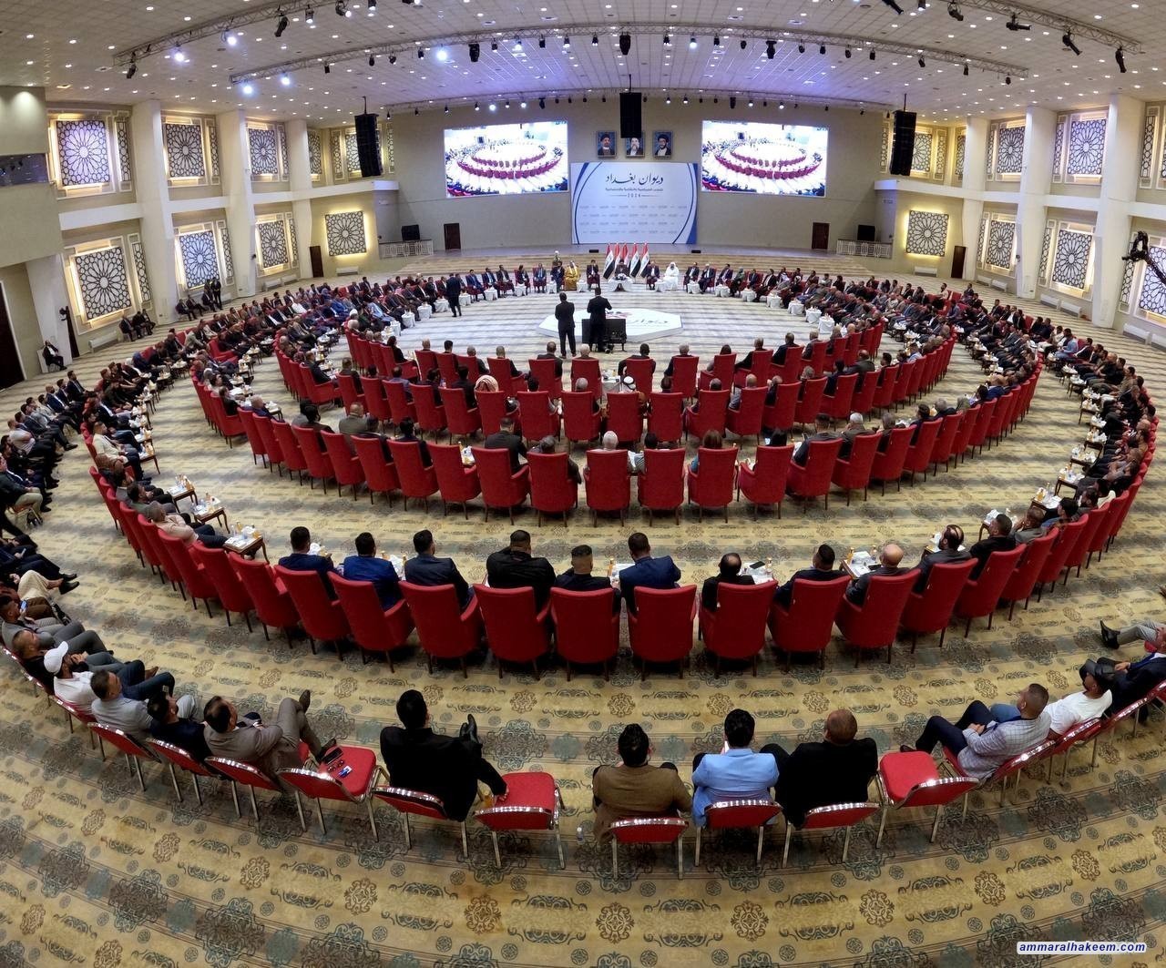 السيد الحكيم يدعو لانهاء ملف التحالف الدولي بالحوار واستبداله بعلاقات ثنائية اساسها المصالح المشتركة