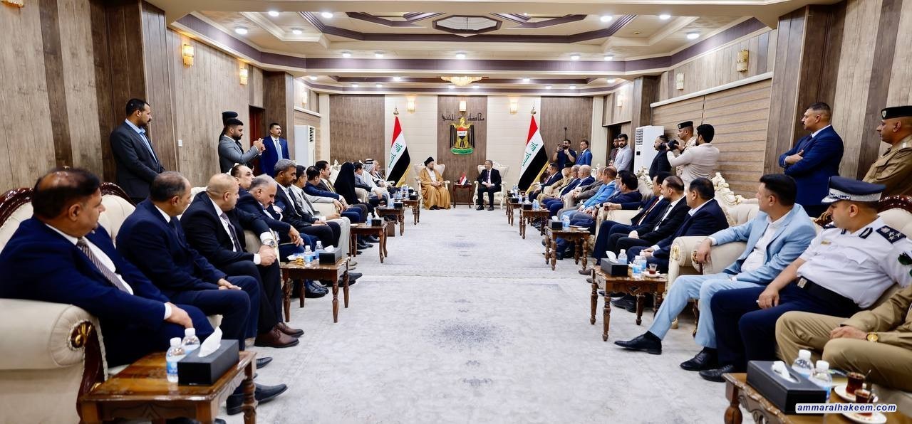 سەماحەتی حەكیم جەختی كردەوە لەسەر پێدانی سەلاحیات بە حكومەتە خۆجێیەكان بۆ پابەندبوون بە دەستوور و بەدی هێنانی لا مەركەزیەت