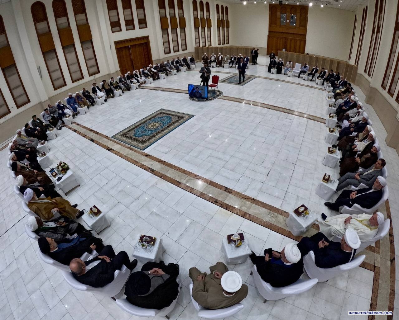 السيد الحكيم .. العراق غادر تحديات أمنية وسياسية واجتماعية وعاد لوضعه الطبيعي وأصبح الأمن والأمان سمة مدن العراق