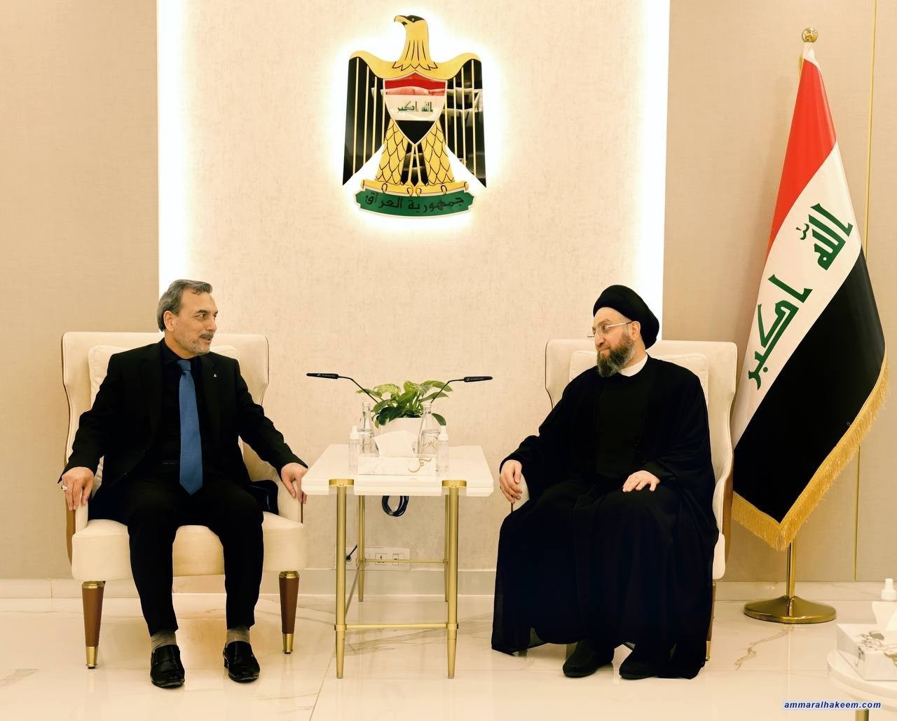 السيد الحكيم يلتقي وفد منظمة بدر ويبحث معهم تطورات المشهد السياسي