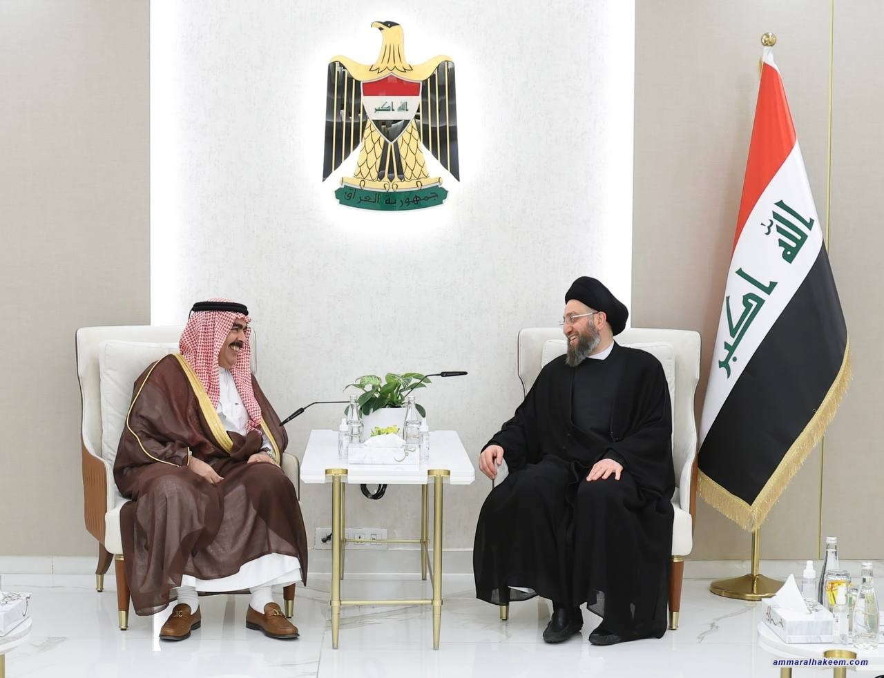 السيد الحكيم يبحث مع ابو ريشة دعم الحكومات المحلية وحفظ الاستقرار في العراق