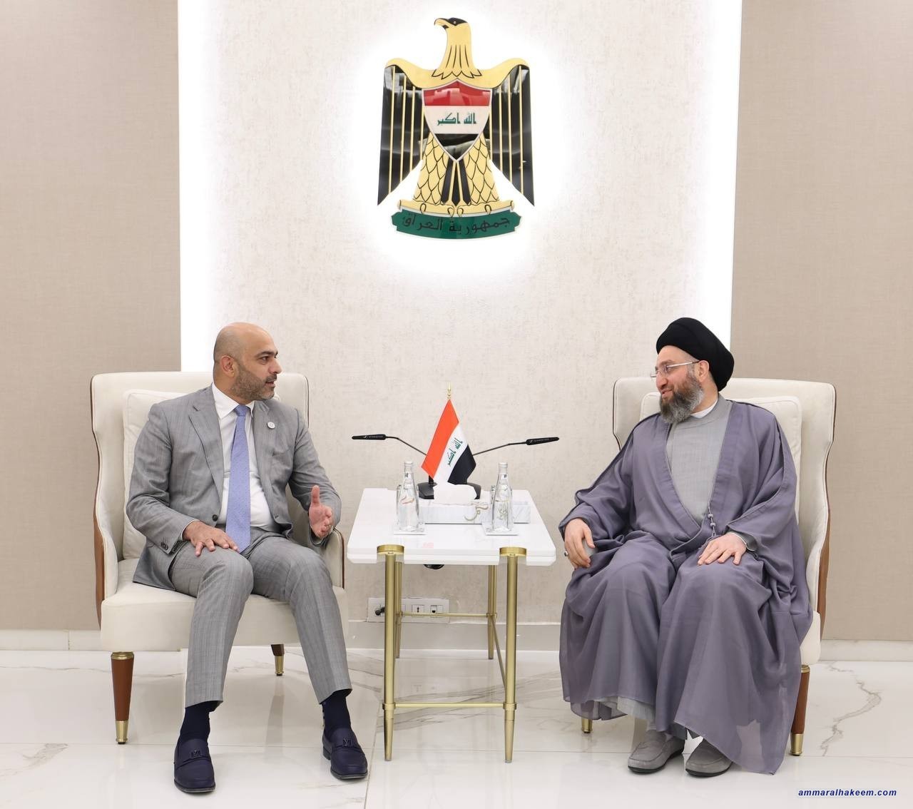 السيد الحكيم يؤكد على ضرورة  تمكين النقابات المهنية في إتخاذ القرارات الوطنية التي تؤثر في حياة المواطنين