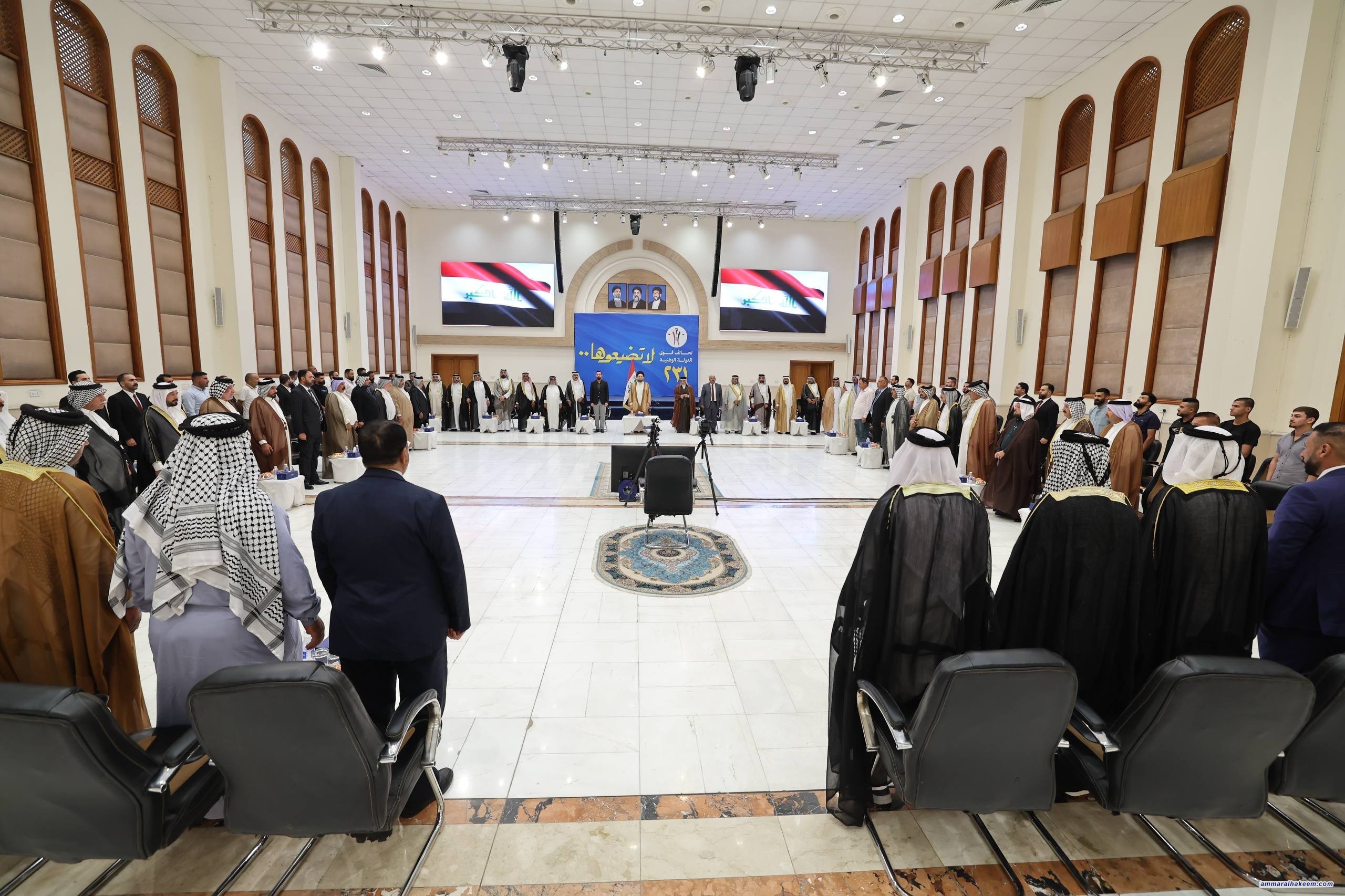 السيد الحكيم يلتقي وجهاء النجادات الشمرية: العشائر عنصر قوة والانتخابات مدخل نحو الاستقرار المستدام وخدمة المواطن