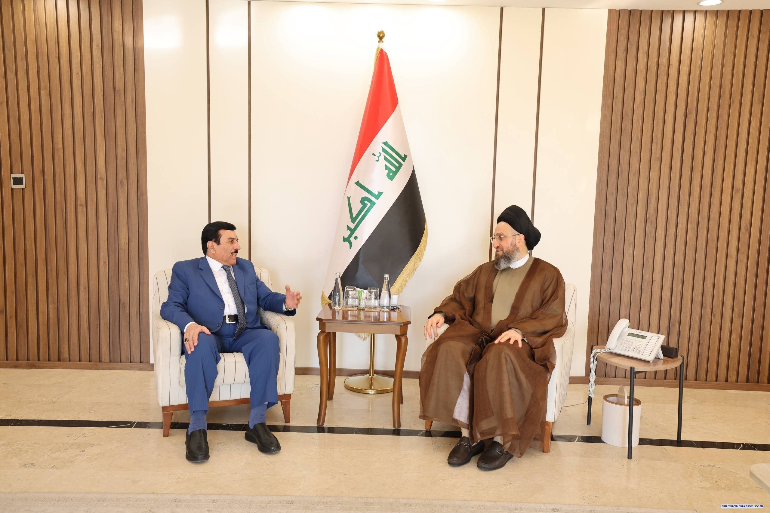 السيد الحكيم يستقبل الشيخ عامر الفايز ويتباحث معه أولويات ما بعد الانتخابات