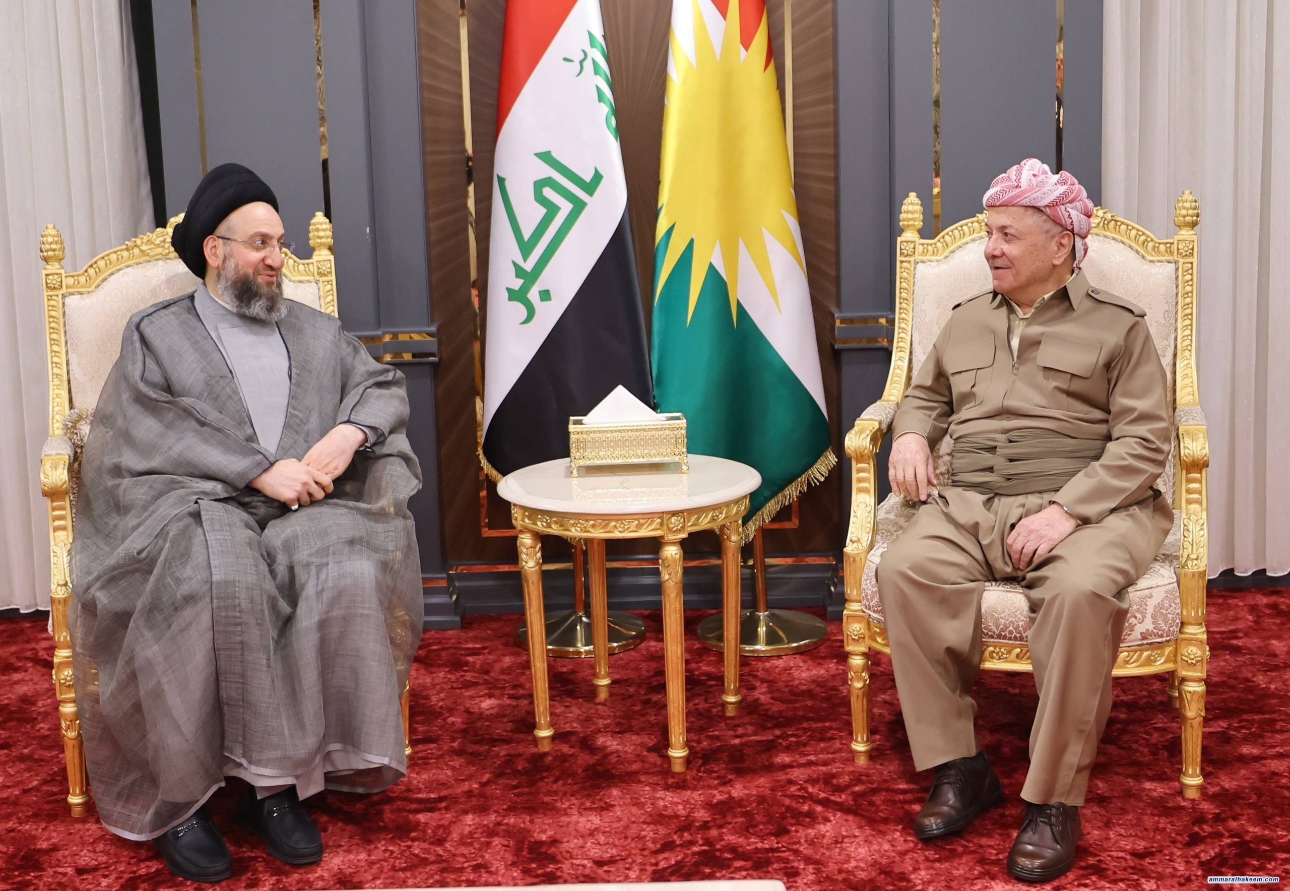 Sayyid Al-Hakeem Meets Barzani During Duhok Security Peace Forum, Calls Constitutional Dialogue Effective Government