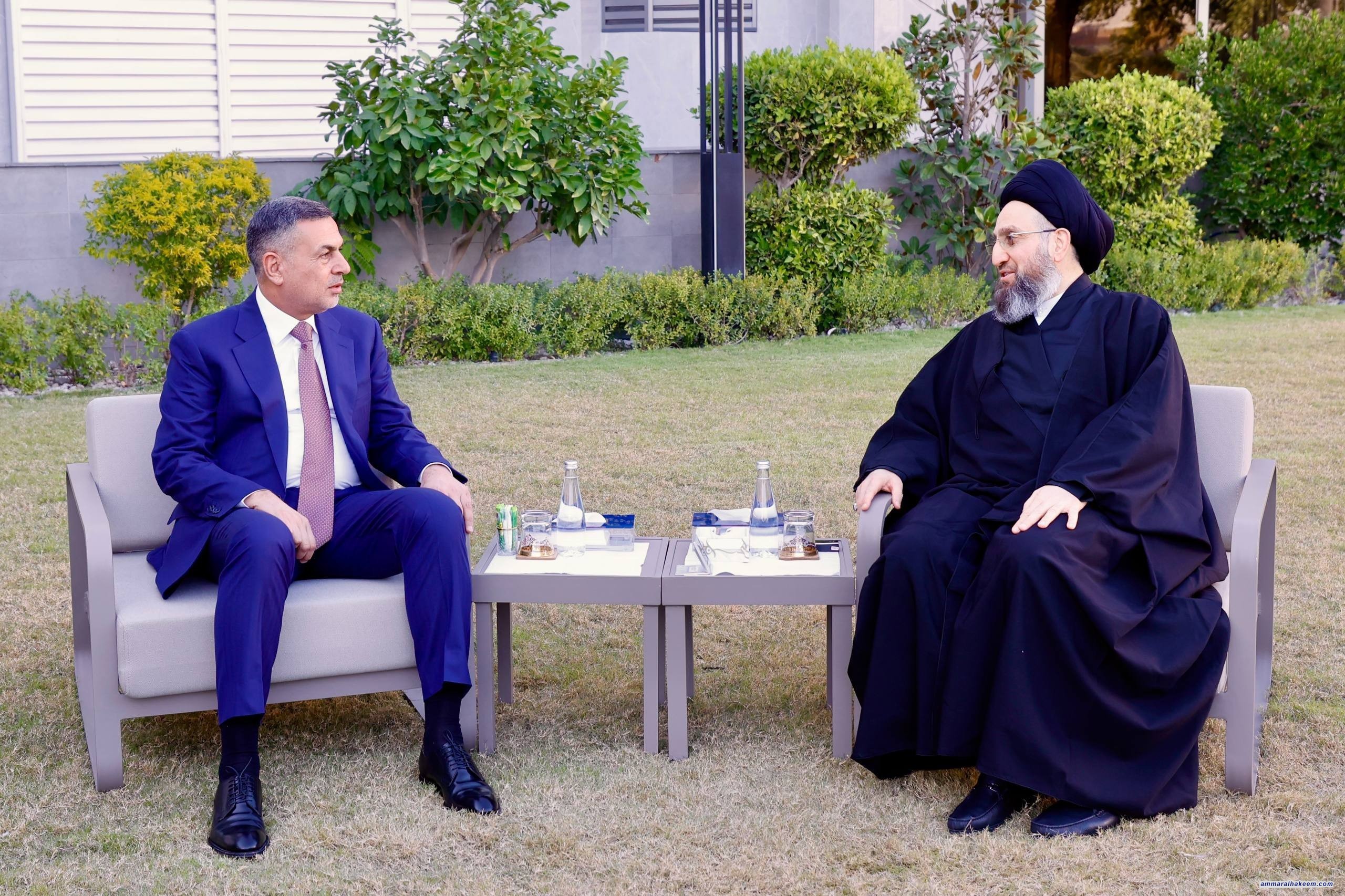 السيد الحكيم يستقبل محافظ البصرة ويؤكد ضرورة الالتزام بالتوقيتات الدستورية لتشكيل الحكومة
