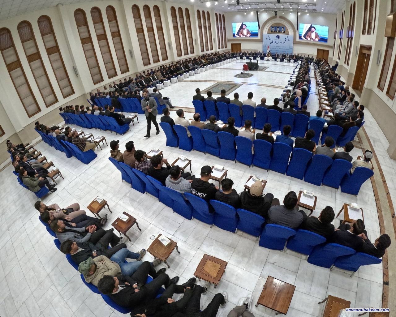 السيد الحكيم يلتقي بالقيادات الشبابية في أمسية رمضانية: "إرادة الشباب مفتاح الإنجاز"