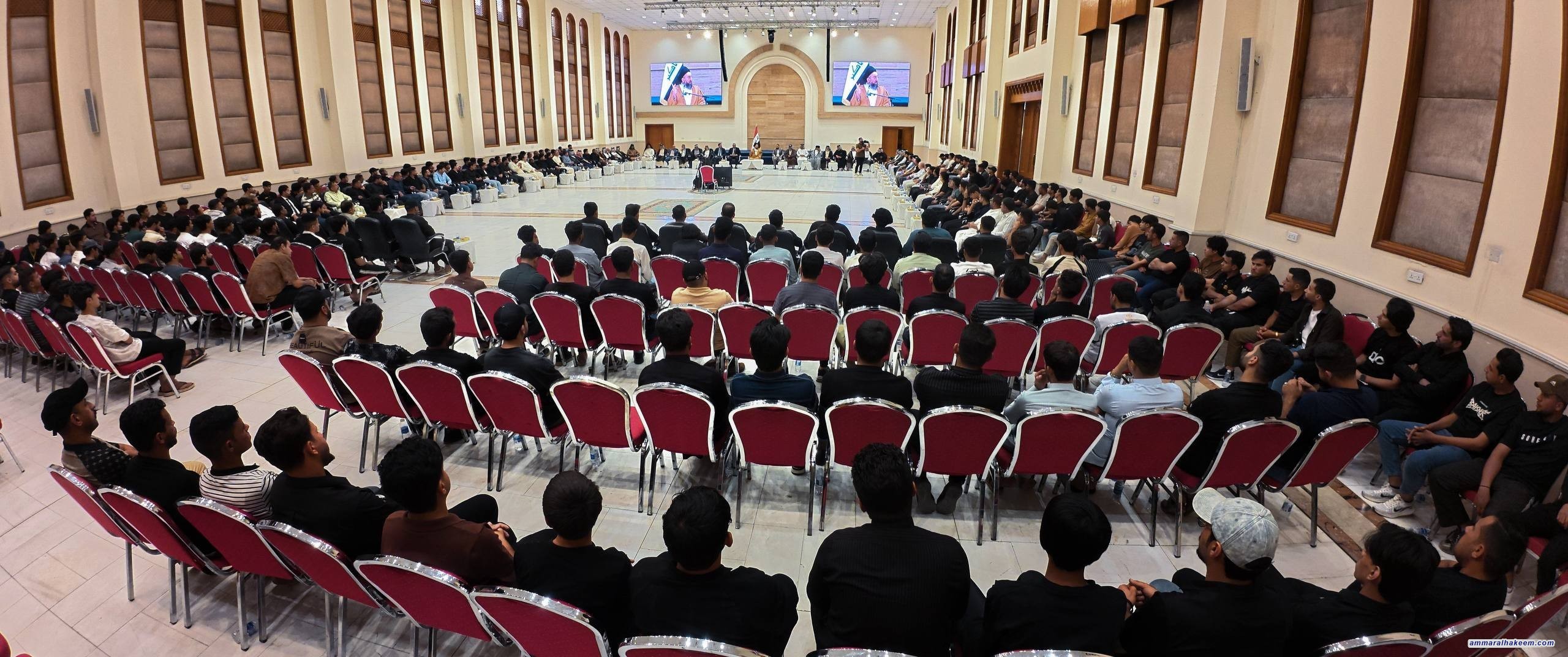 السيد الحكيم يلتقي وجهاء وشيوخ ميسان: الانتخابات القادمة مفصلية والاستقرار بحاجة إلى مشاركة واعية