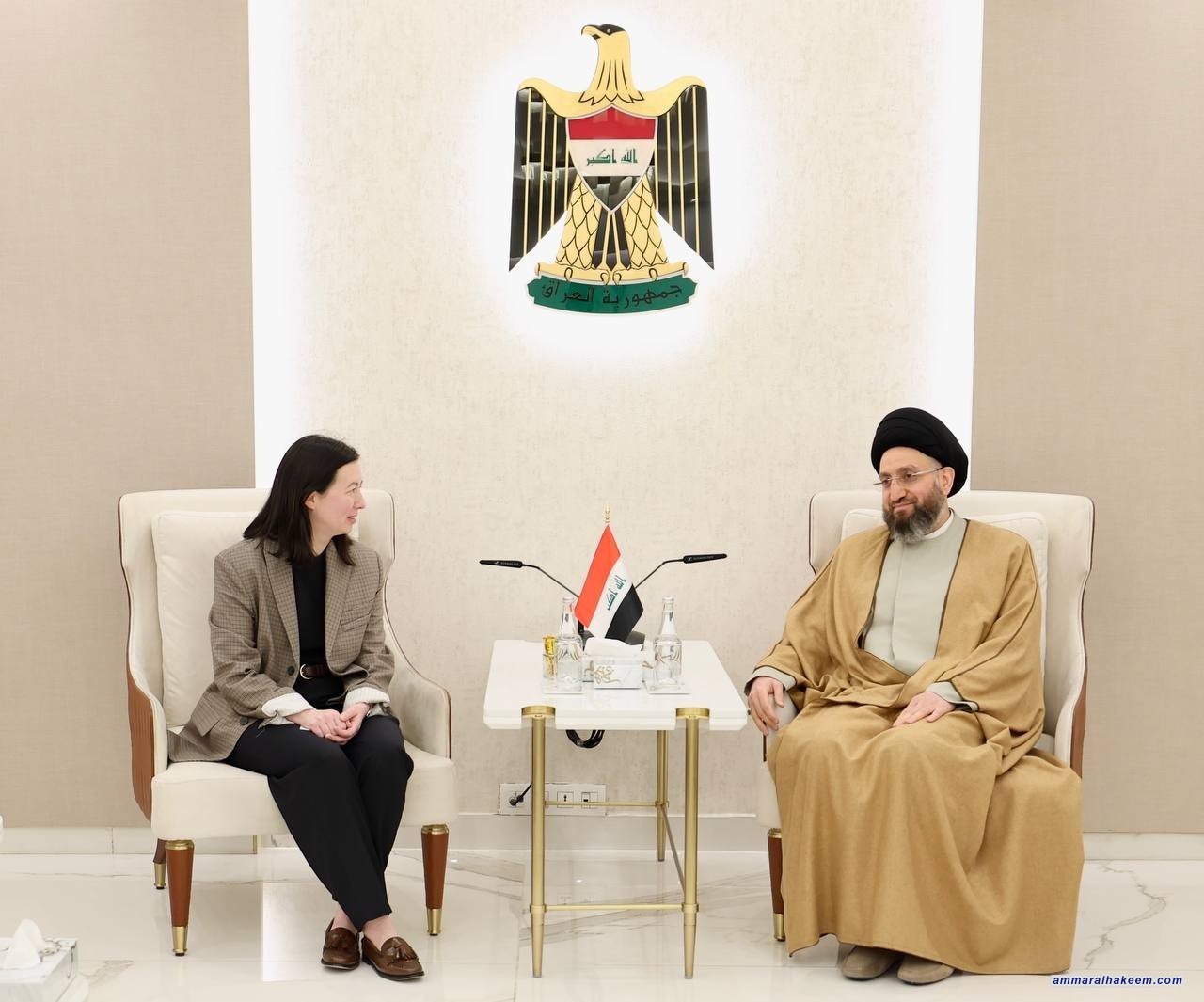 سەماحەتی حەكیم چاوی بە جێگری یاریدەدەری وەزیری دەرەوەی ئەمەریكا بۆ كاروباری ڕۆژهەڵاتی ناوەڕاست كەوت و دووپات دەكاتەوە كە عێراق دەتوانێت بەرگری لەخۆی بكات