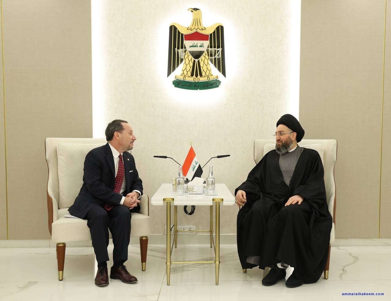السيد الحكيم يلتقي القائم بأعمال السفارة الأمريكية في بغداد