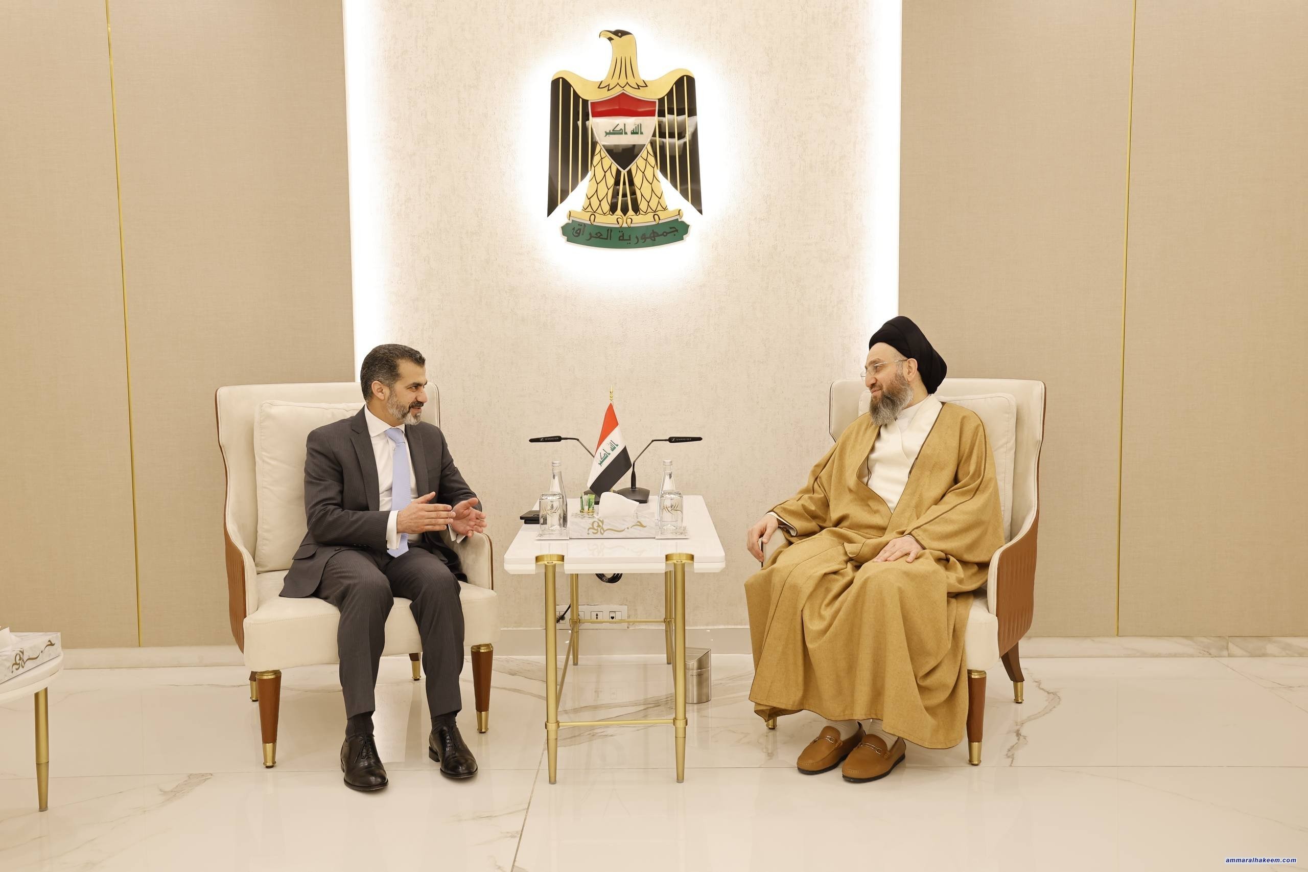 السيد الحكيم يؤكد أهمية دور منظمة التعاون الإسلامي ويدعو إلى موقف إسلامي موحّد