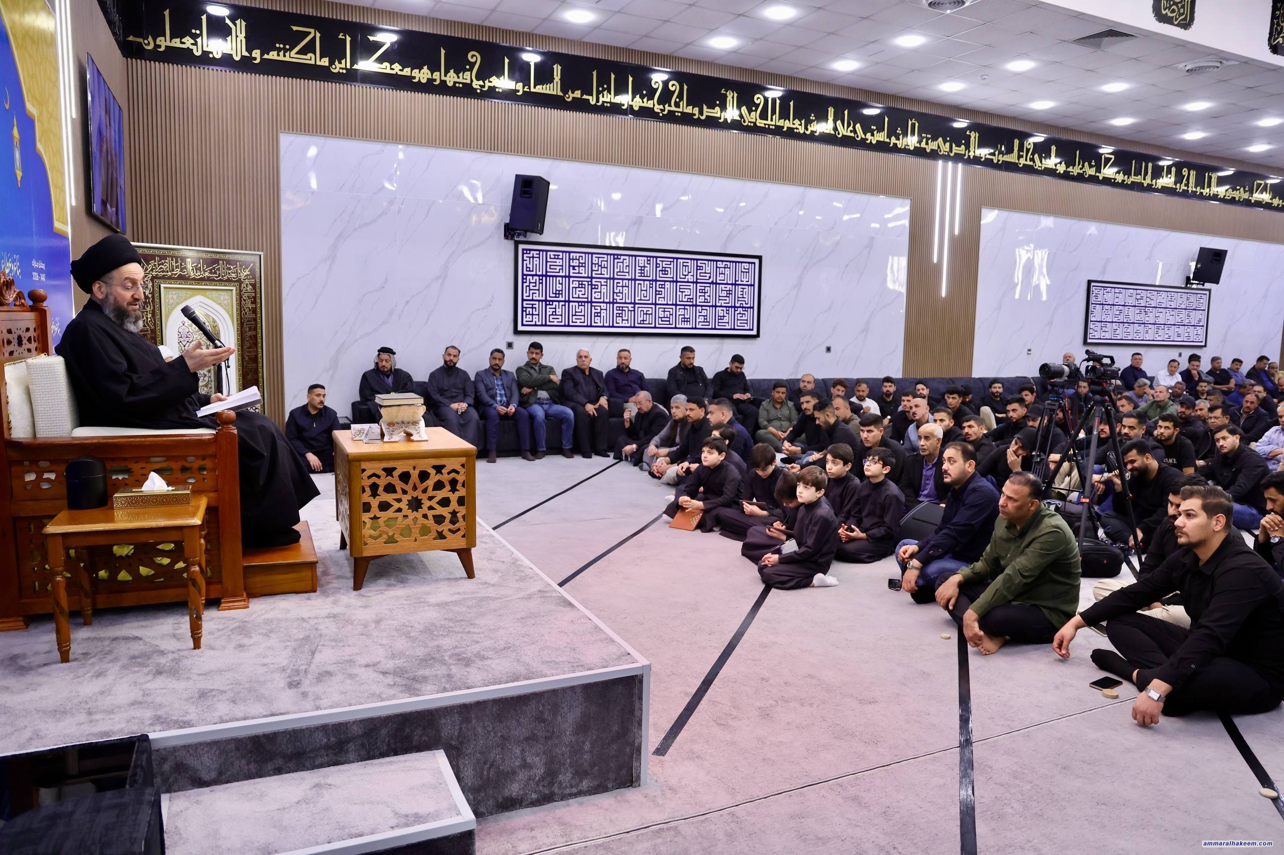 السيد الحكيم يواصل بحثه في “حقّ الصلاة” مؤكدًا: الشكر لله من أبرز آثارها في بناء الفرد والمجتمع