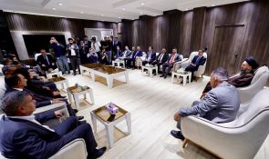 السيد الحكيم من كركوك: التعايش فيها أساس لتعايش العراق.. والعلاقة العربية الكردية ركيزة لوحدته :::