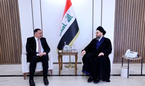 السيد الحكيم يؤكد أهمية الصلاحيات الكاملة للحكومات المحلية وتحسين الخدمات