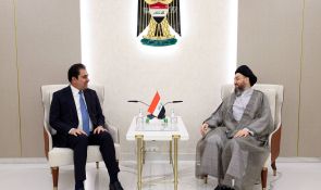 السيد الحكيم يدعو إلى تشريع القوانين المرتبطة باحتياجات المواطنين اليومية